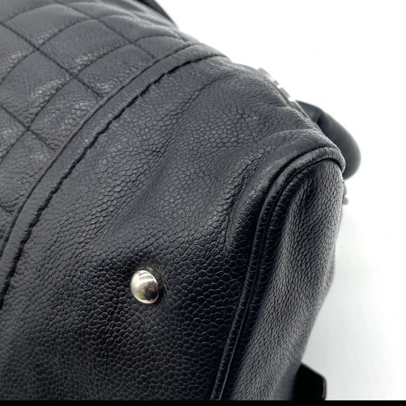 ❤2X HP❤️Chanel Quilted Medium Handbag❤ - Picture 11 of 17